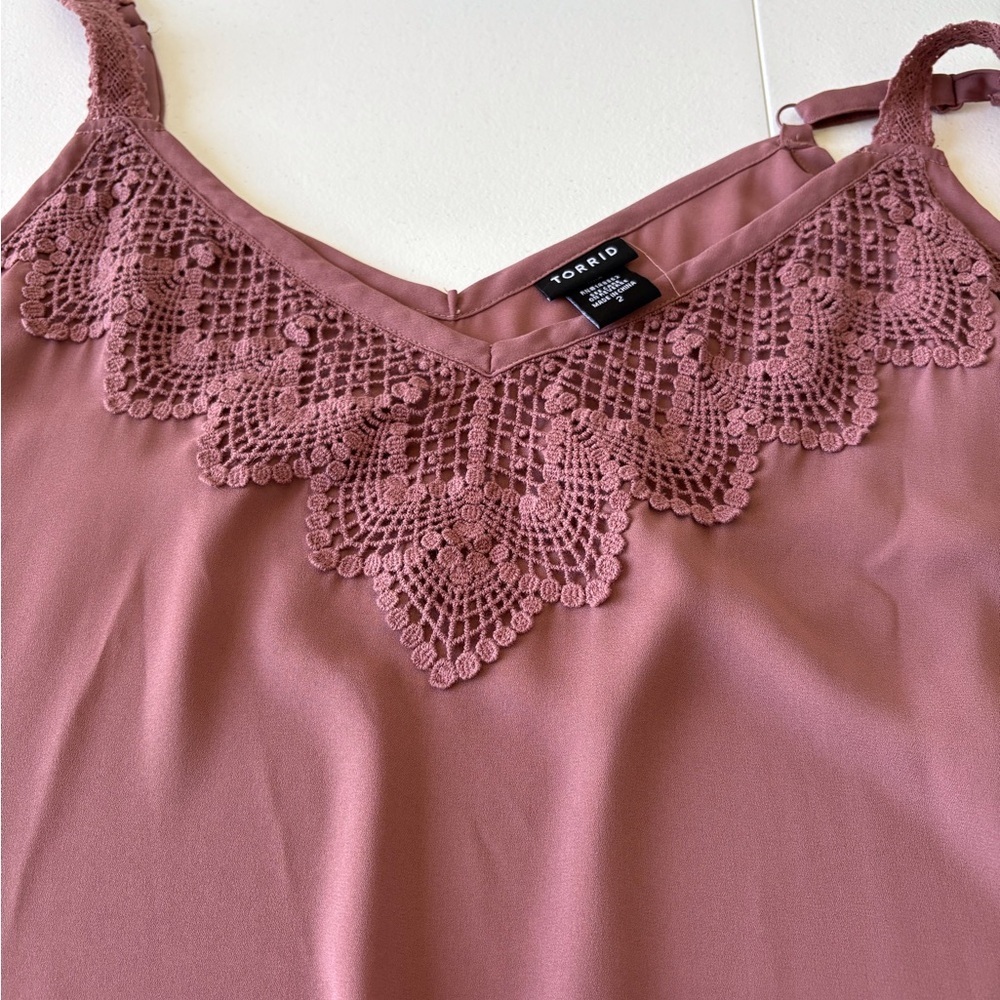 Torrid Crochet V Neck Mauve Size 2X Adjustable Straps Top - Picture 5 of 11